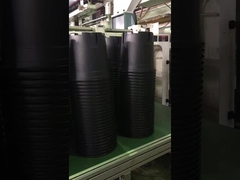 लाल गोल प्लास्टिक फ्लावर पॉट नर्सरी पॉट एक पॉट की बागवानी के लिए