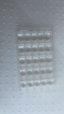 25 मैकरॉन प्लास्टिक ट्रे - खाद्य ग्रेड पीईटी, 0.55 मिमी मोटाई, पुन: प्रयोज्य मैकरॉन पैकेजिंग ट्रे