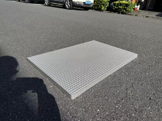 Mold Resistant Fast Drainage Eco-Friendly EPP Shower Mat Anti-Slip Mat for Home Hotels and Nursing Homes
