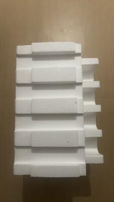 नाजुक वस्तुओं के लिए बड़े पैमाने पर शॉक-एब्जॉर्बिंग कस्टम EPS फोम पैकेजिंग पर्यावरण के अनुकूल परिवहन सुरक्षा